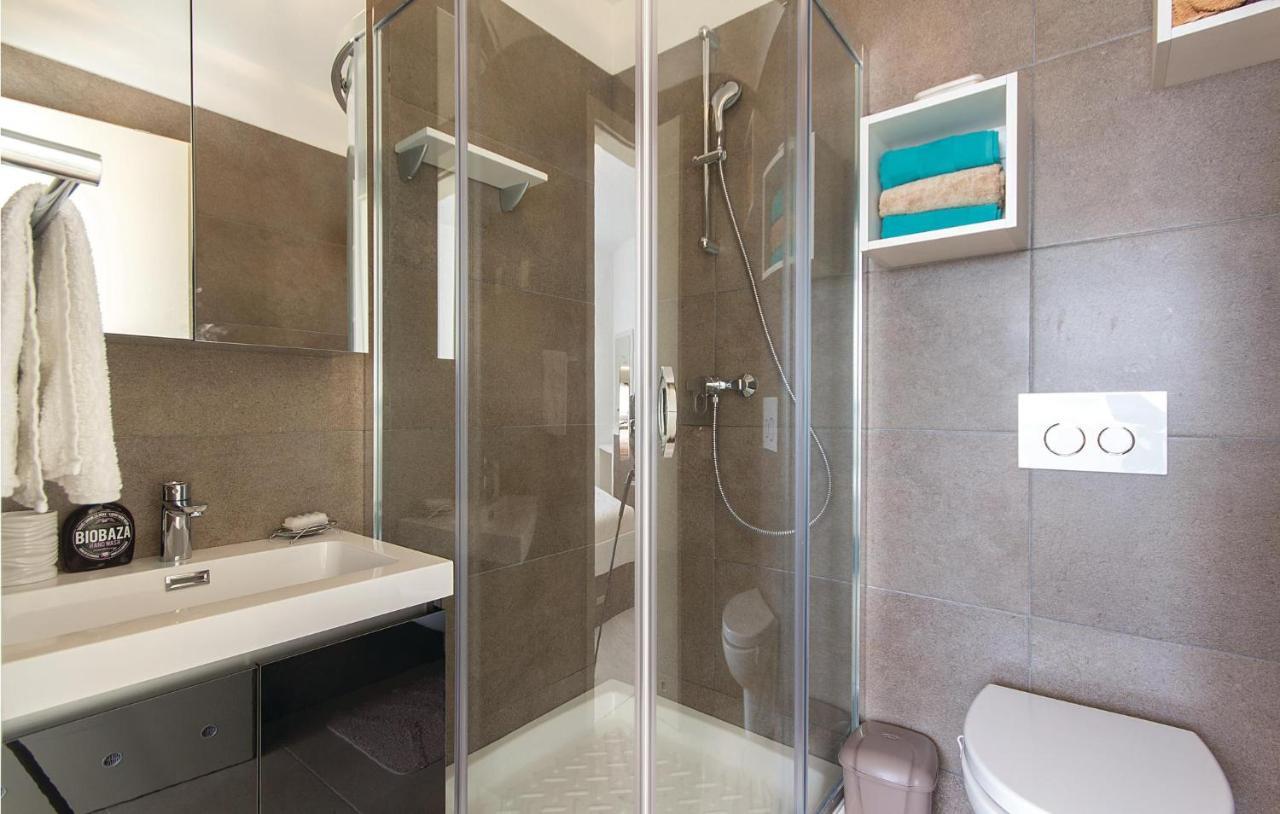 Lovely Apartment In Medulin With Kitchen 외부 사진
