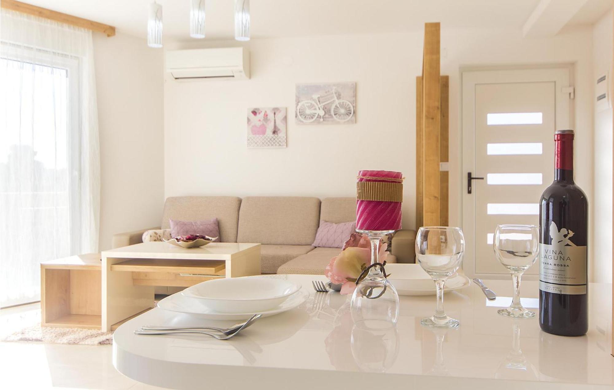 Lovely Apartment In Medulin With Kitchen 외부 사진